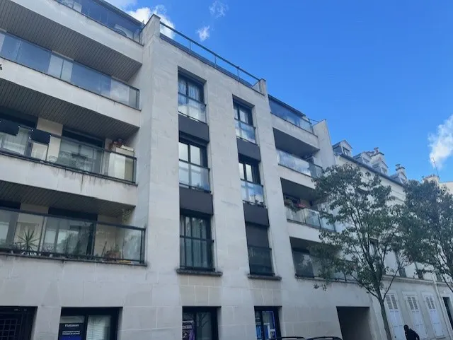 Appartement   65 m2   Métro Saint-Mandé Tourelle