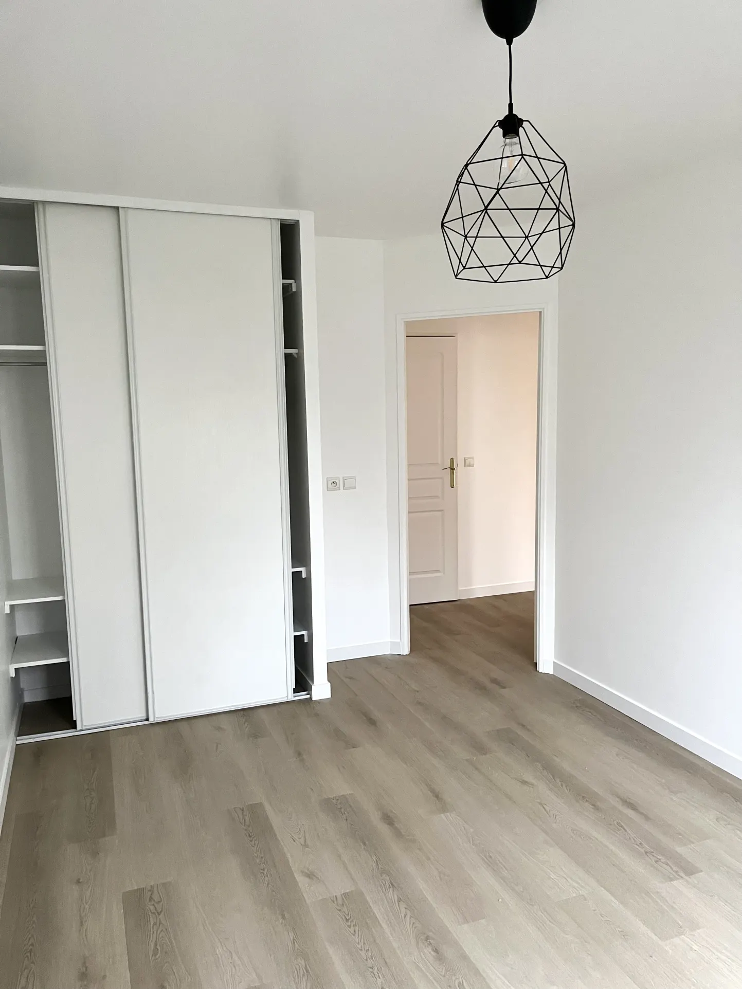 4 pièces entièrement rénové   72 m2 — photo 4